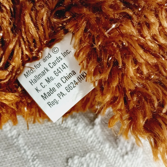 Hallmark - Comet Reindeer Sparkle Plush Bean Bag - Picture 5 of 11